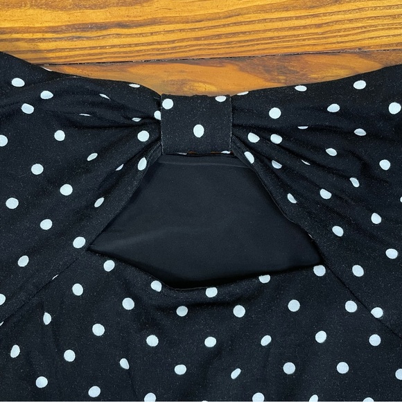 White House Black Market Polka Dot Belted Top - Picture 9 of 9